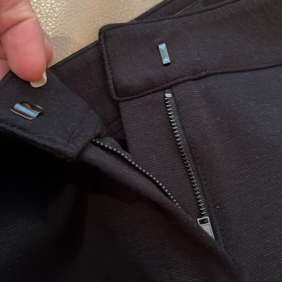 JAMES ICON Leggings - Picture 5 of 5